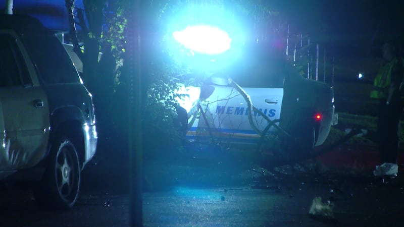 Teen driver crashes stolen car into MPD cruiser, police say