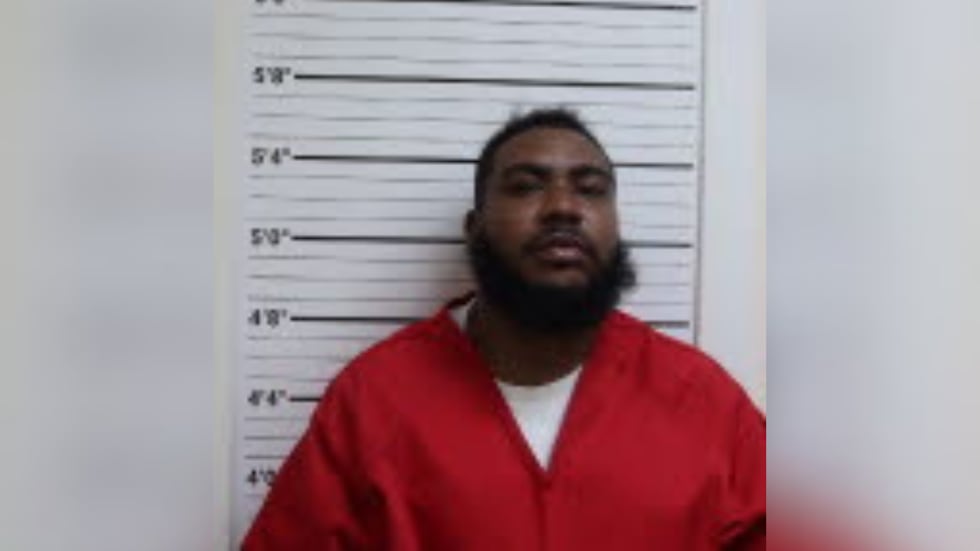 Lonnie Moore Jr., 38