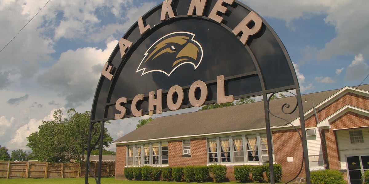 North Mississippi schools confront familiar question as enrollment falls and costs climb