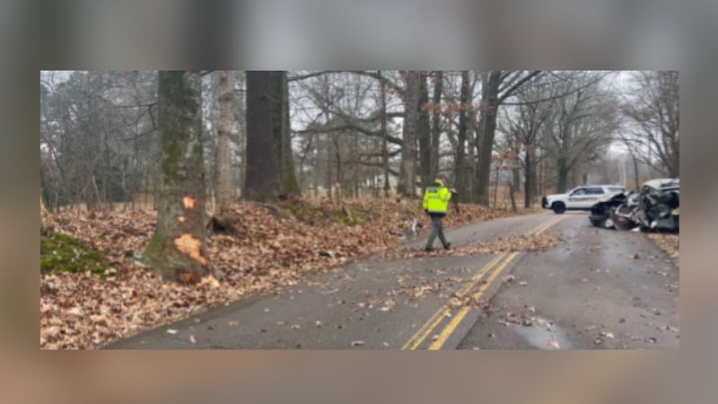 17-year-old hospitalized after crash in Millington, SCSO says