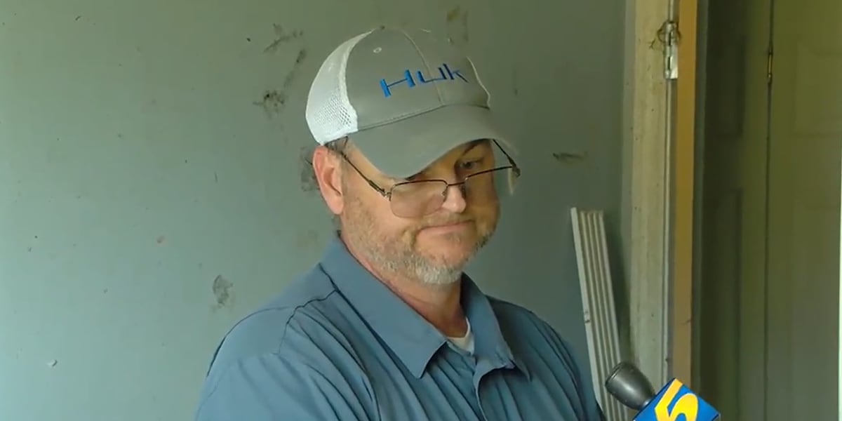 ‘I thought we were going to die’: North Mississippi man remembers moments during tornado ‘I thought we were going to die’: North Mississippi man remembers moments during tornado