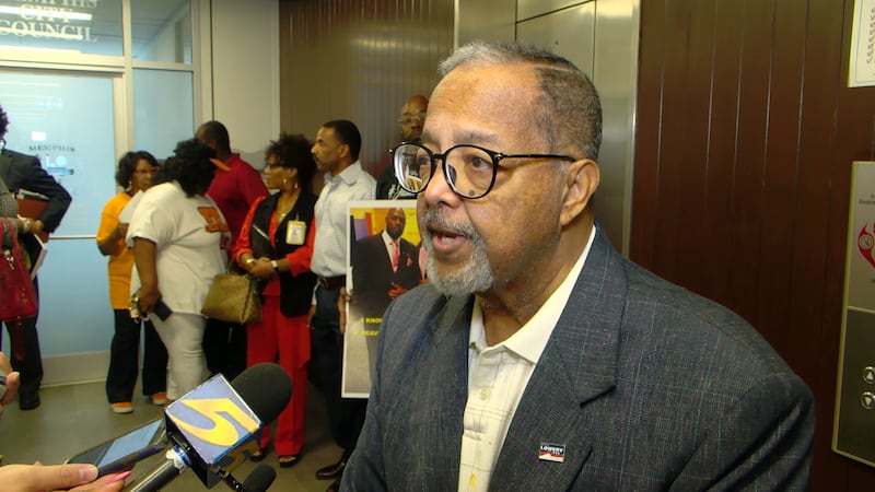 Court Clerk Myron Lowery