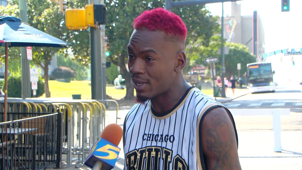 Kennan Woods, a Downtown Memphis street performer