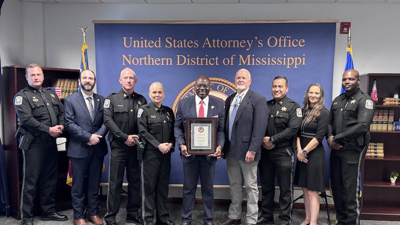 DeSoto County sheriff receives Hometown Hero award from Department of Justice