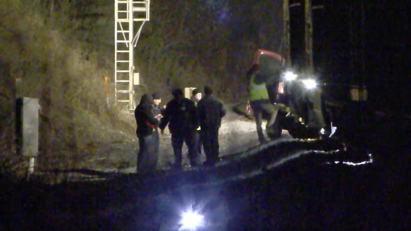 Train collides with vehicle in Southwest Memphis, killing 1