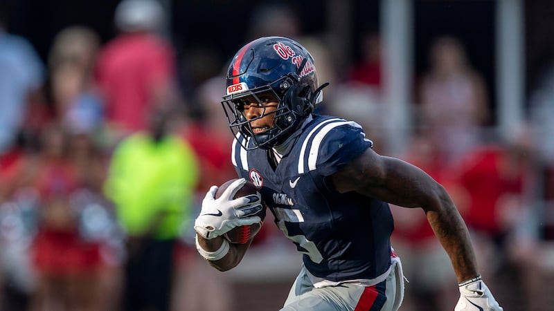 Mississippi running back Kewan Lacy (5) during the second half of an NCAA football game on...