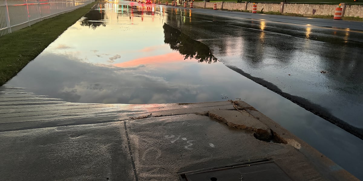 Severe Storm Batters Memphis Area, Leaving Thousands Without Power and Disrupting Traffic