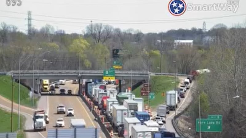 Drivers were met with delays after a single car crash on Interstate 55 SB.