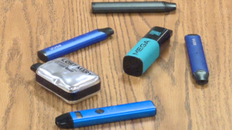 3 smoke shops cited for selling vapes to underage kids, police say 3 smoke shops cited for selling vapes to underage kids, police say